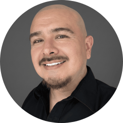 Alejandro Sologuren - Legal Specialist