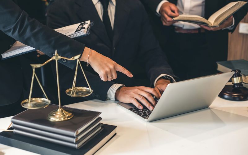 How Do You Decide Between a Quick Settlement and Going to Trial After a Massachusetts Car Accident?
