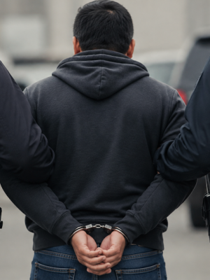 ¿Detiene el ICE a personas durante sus entrevistas para obtener la tarjeta de residencia?