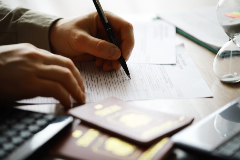 Cómo rellenar correctamente los formularios de la EOIR (Massachusetts)