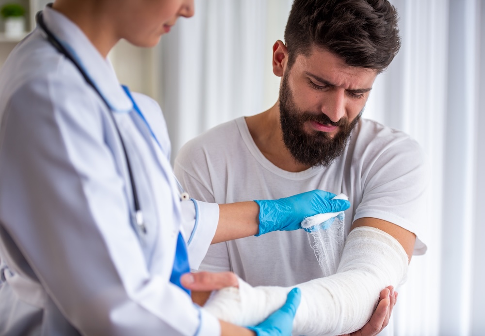 Does Renters Insurance Cover Personal Injury in Massachusetts?